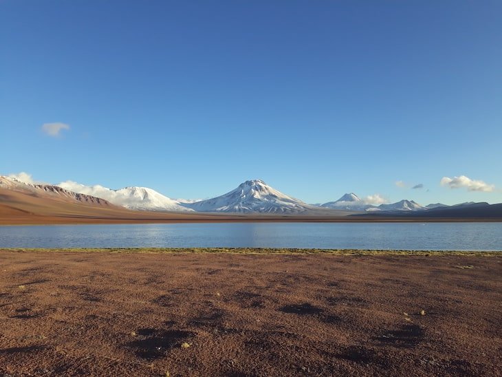 deserto do atacama vulcão lascar laguna lejia